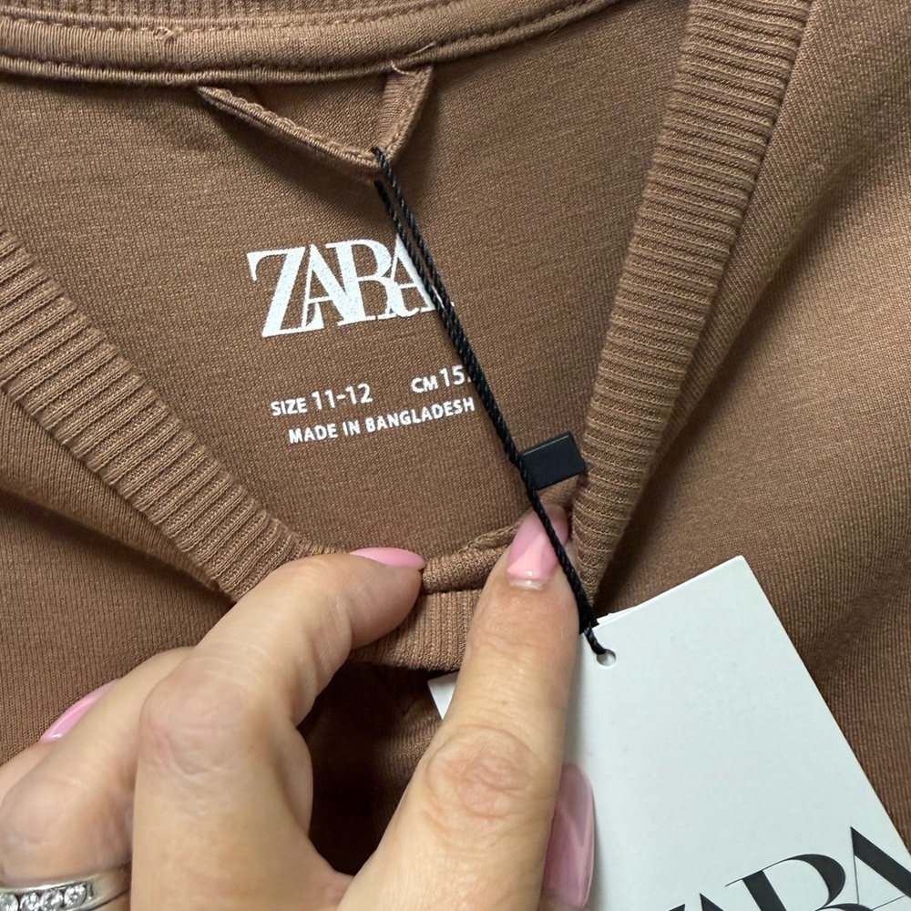ZARA Kids Keep Active Sleeveless Sweatshirt Vest Brown NWT (11/12) - Picture 2 of 3